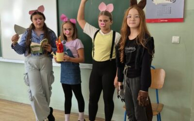 Učenice oživjele bajku „Tri praščića“
